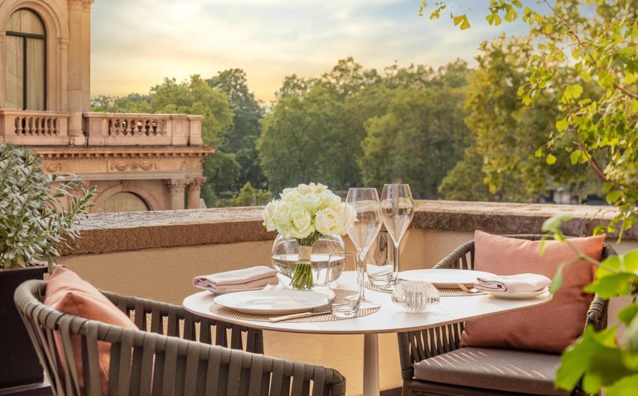 Four Seasons Hotel London At Park Lane Exterior foto