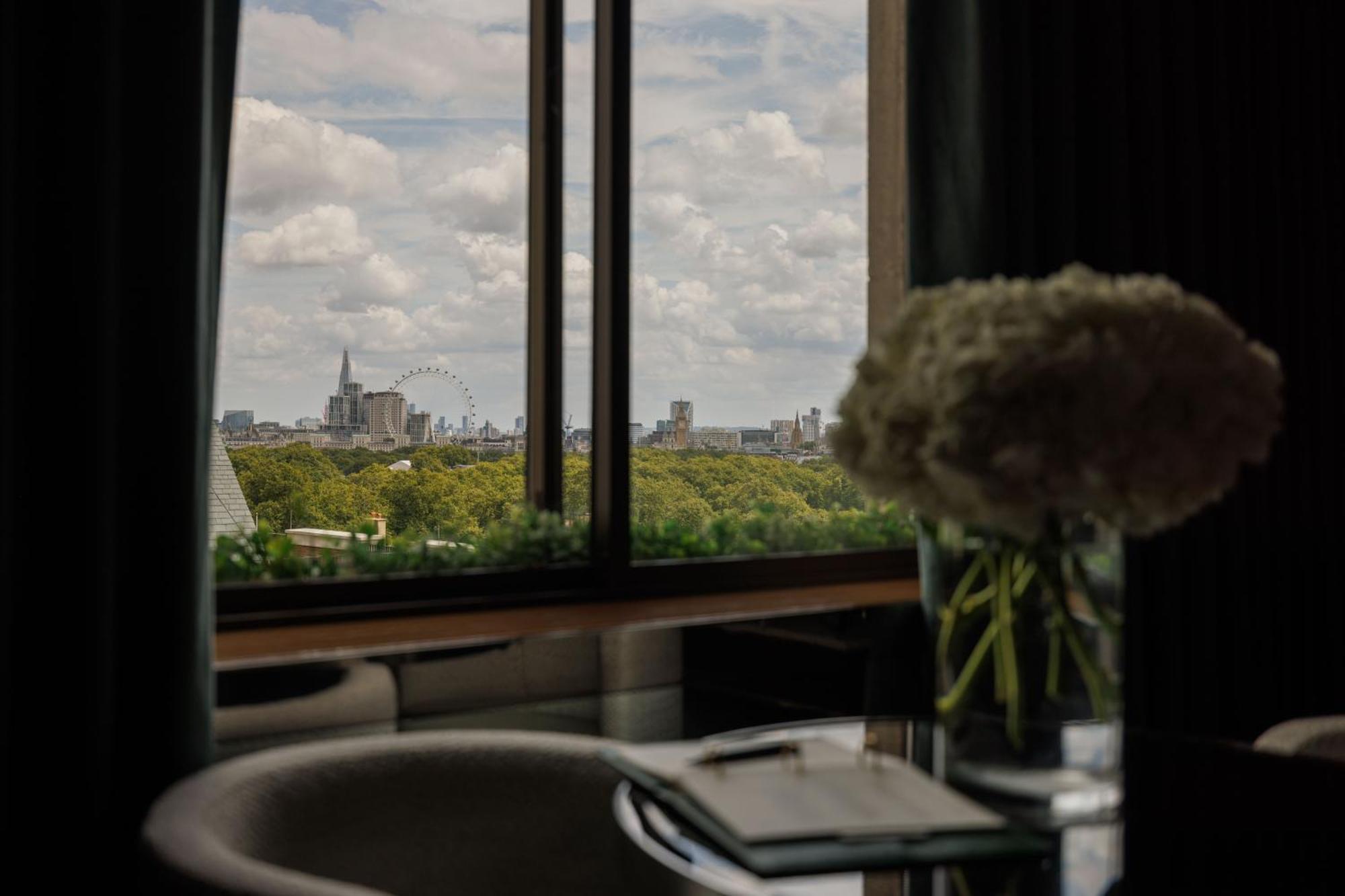 Four Seasons Hotel London At Park Lane Exterior foto